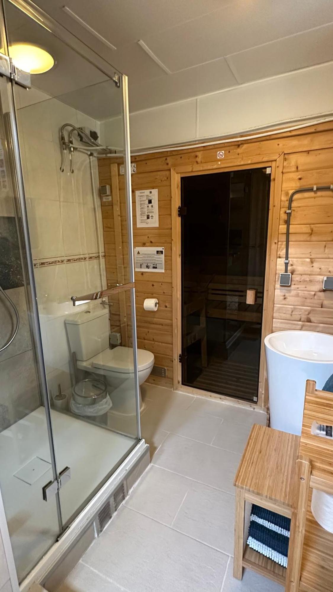 Studio With Sauna Амстердам Экстерьер фото